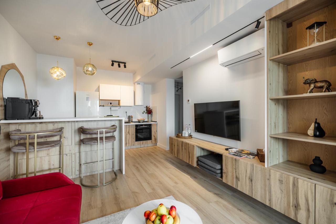Studio 7 The Lake Home Сибиу Экстерьер фото